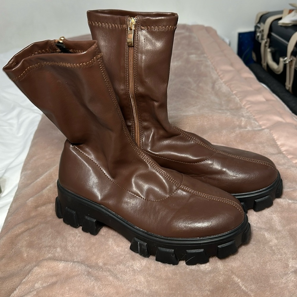 Brown Booties - Picture 5 of 5